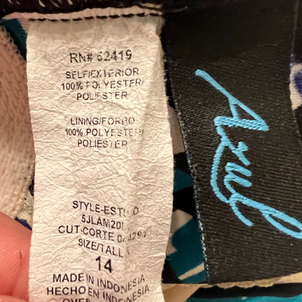 Azul Geometric Pattern One Piece Swimsuit - Picture 3 of 3